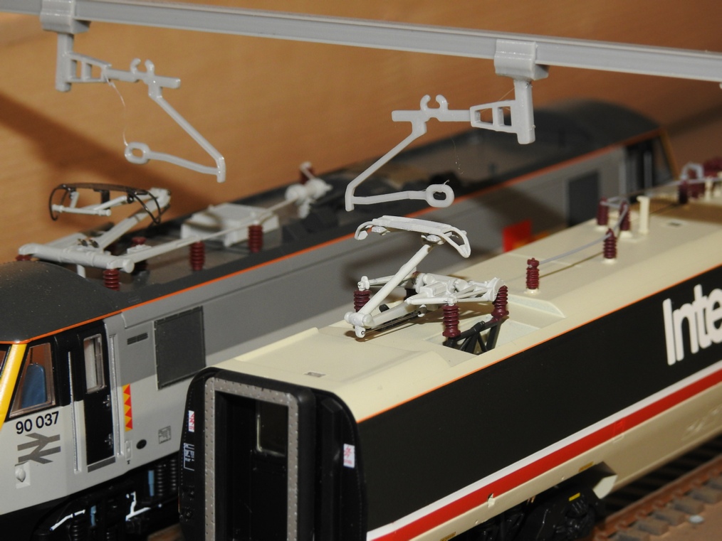 Litprint OLE catenary gantry with a Bachmann class 90 and a new Hornby APT NDM power car